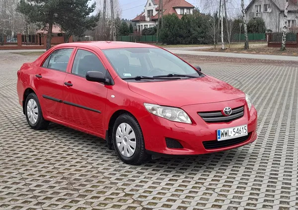 samochody osobowe Toyota Corolla cena 14900 przebieg: 293000, rok produkcji 2007 z Sochaczew